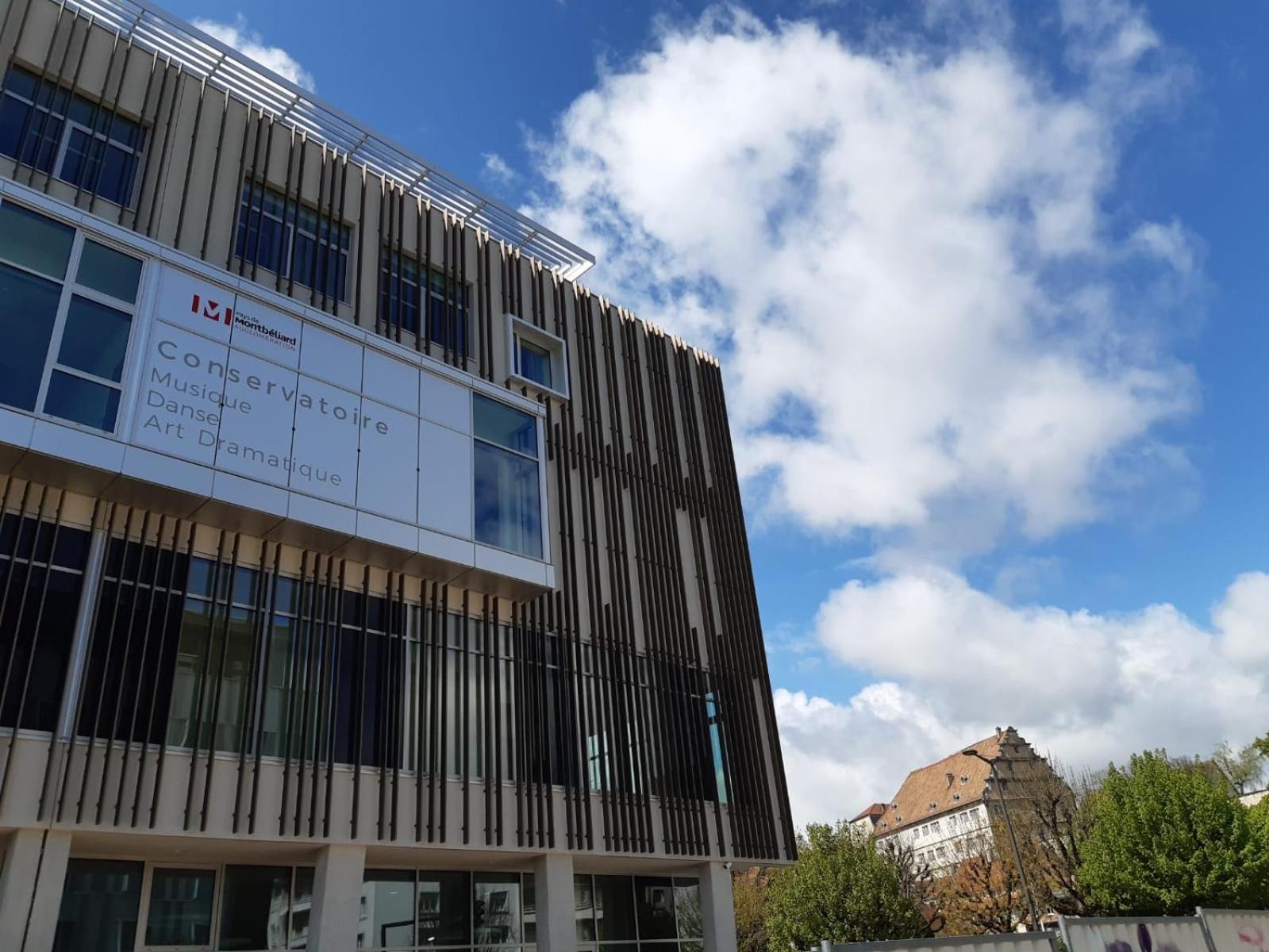 Studio De 30M² Hypercentre Tres Calme Montbéliard المظهر الخارجي الصورة